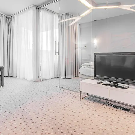 Vacationclub Ultra Marine Margo De Lux شقة كولوبرزيغ